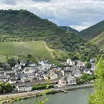 Mike's Mosel ホテル トライス・カーデン