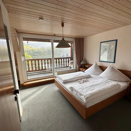 Hotel Mike's Mosel *
